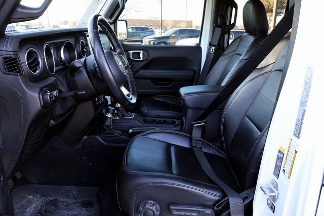 2021 Jeep Gladiator Overland