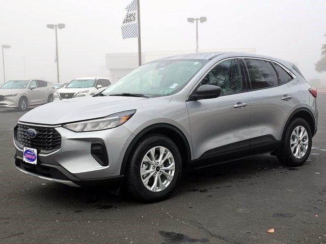 2023 Ford Escape Hybrid Active