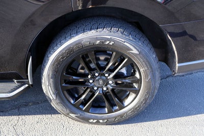 2023 Ford Expedition XLT