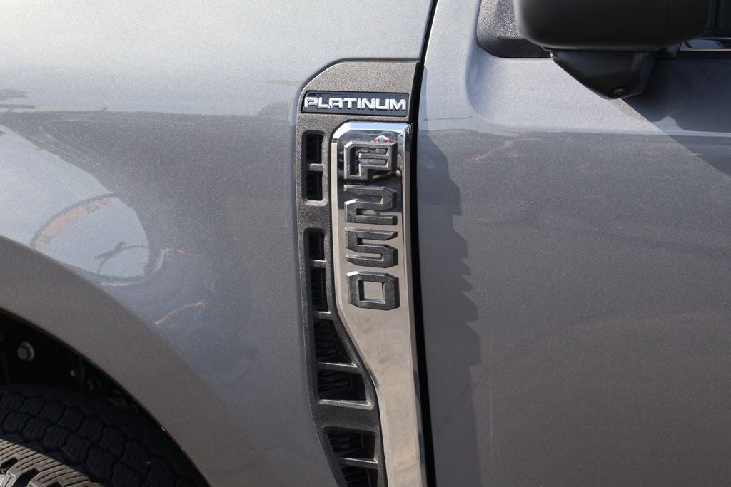 2024 Ford F-250SD Platinum