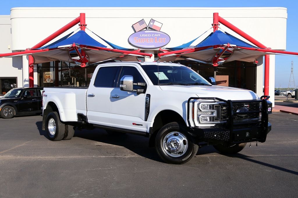 2024 Ford F-350SD Lariat DRW