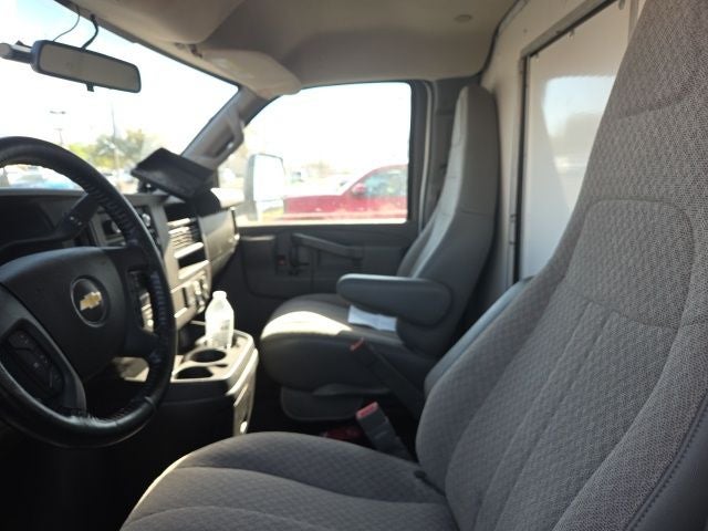 2021 Chevrolet Express 3500 Work Van Cutaway