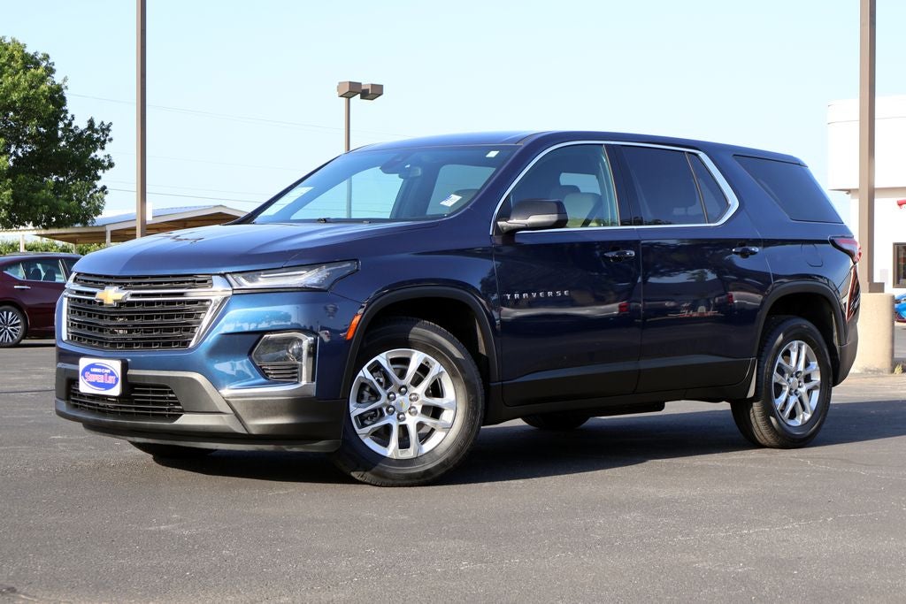 2022 Chevrolet Traverse LS