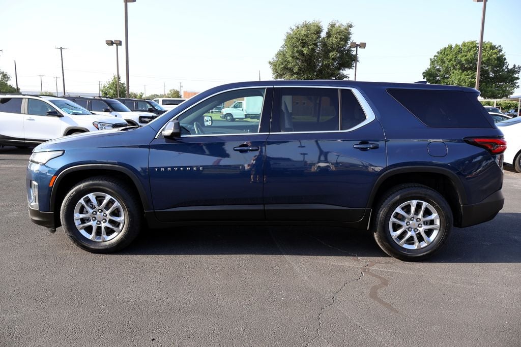 2022 Chevrolet Traverse LS