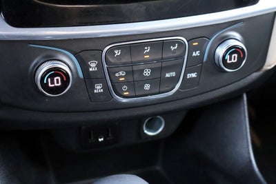 2022 Chevrolet Traverse LS