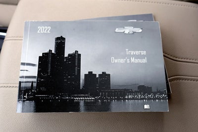 2022 Chevrolet Traverse LS