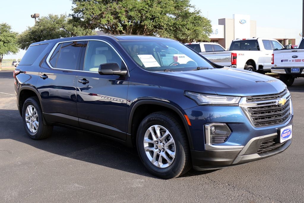 2022 Chevrolet Traverse LS