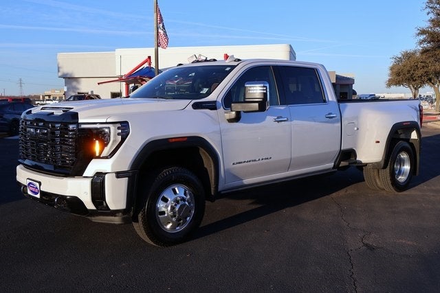 2025 GMC Sierra 3500HD Denali Ultimate