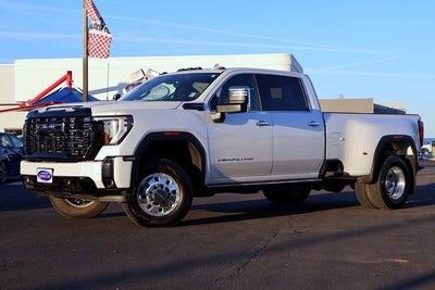 2025 GMC Sierra 3500HD Denali Ultimate