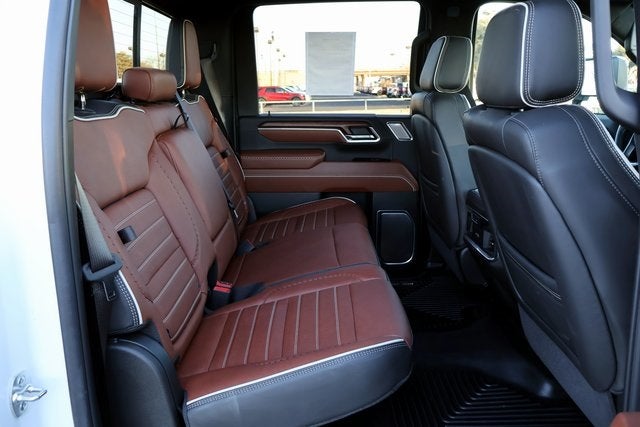 2025 GMC Sierra 3500HD Denali Ultimate