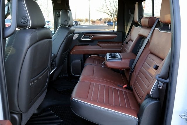 2025 GMC Sierra 3500HD Denali Ultimate