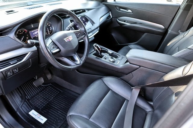 2020 Cadillac XT4 Premium Luxury