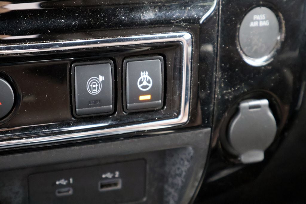 2023 Nissan Titan Platinum Reserve