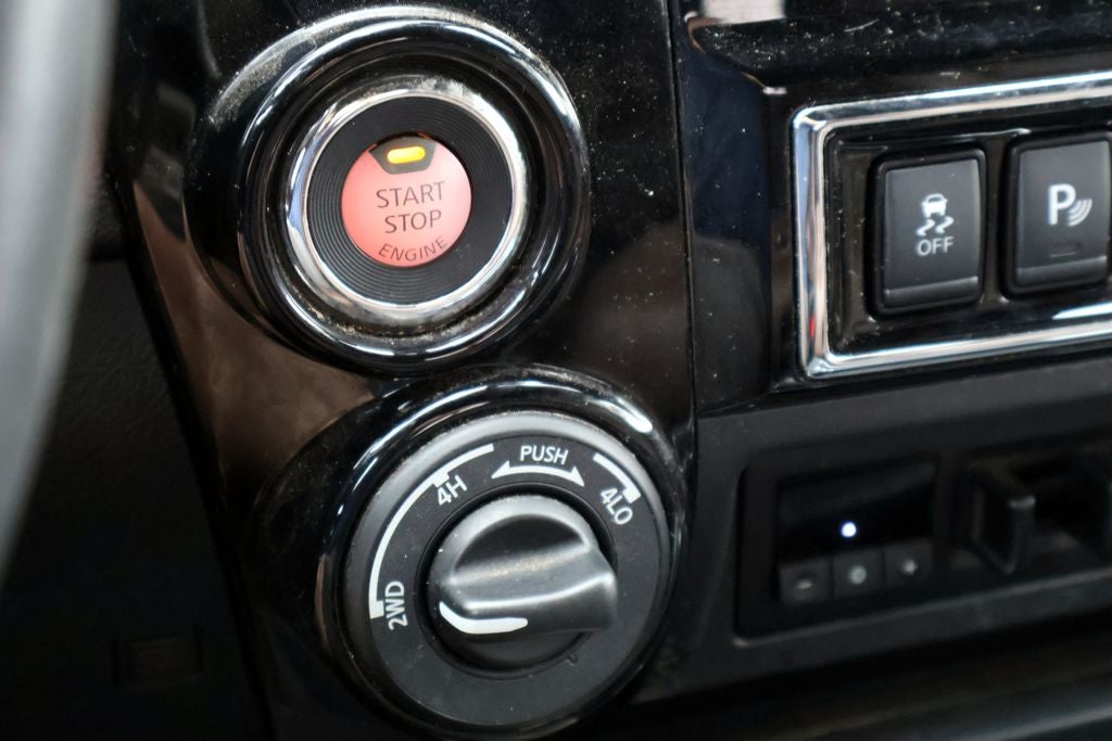 2023 Nissan Titan Platinum Reserve