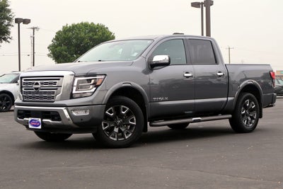 2023 Nissan Titan Platinum Reserve
