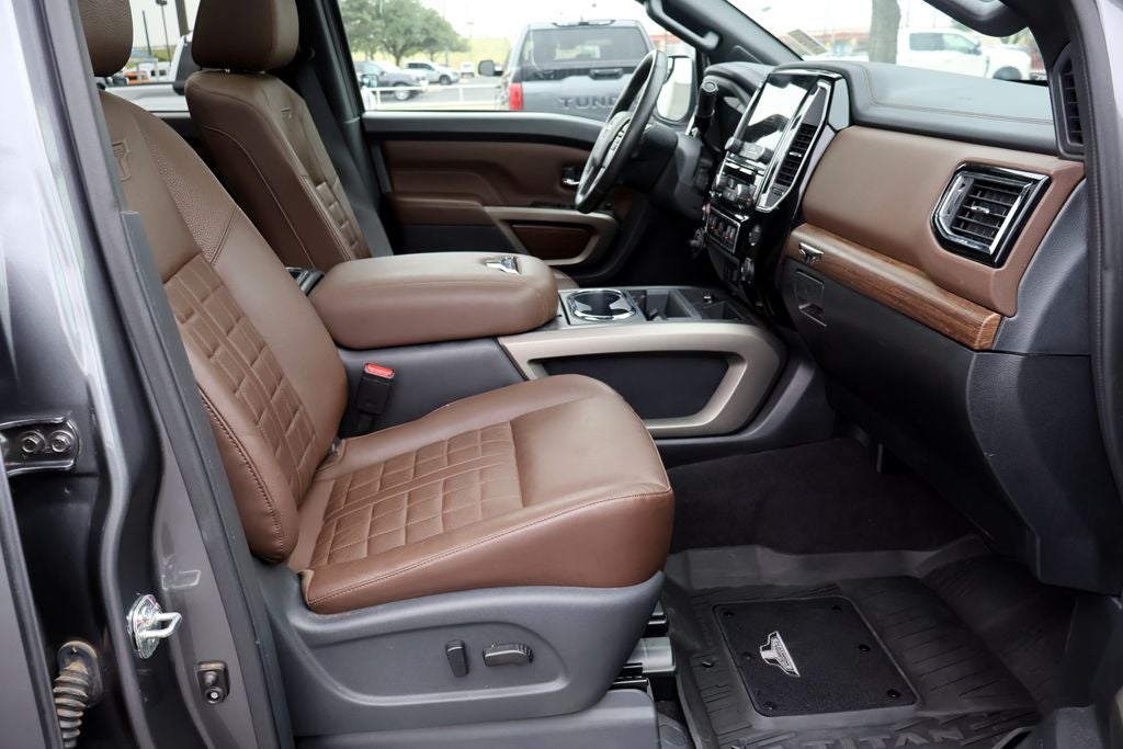 2023 Nissan Titan Platinum Reserve