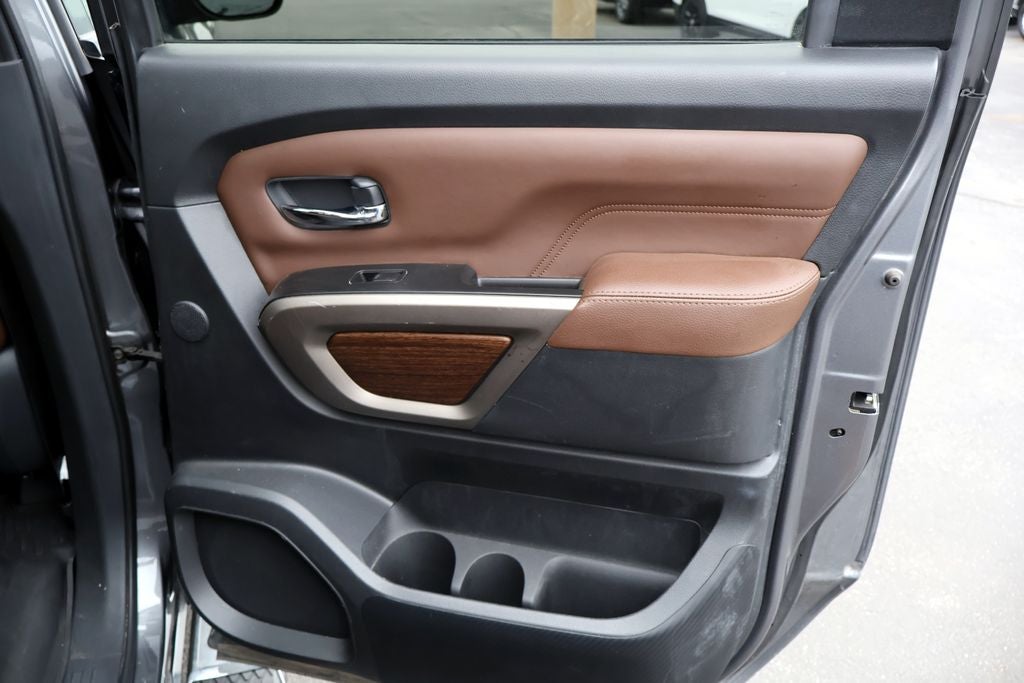 2023 Nissan Titan Platinum Reserve