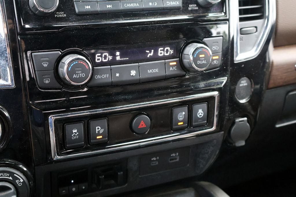 2023 Nissan Titan Platinum Reserve
