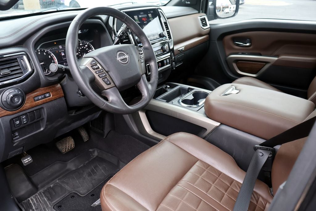 2023 Nissan Titan Platinum Reserve