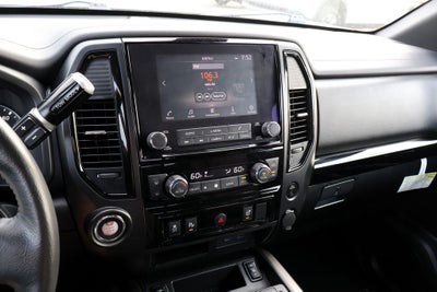 2024 Nissan Titan SV