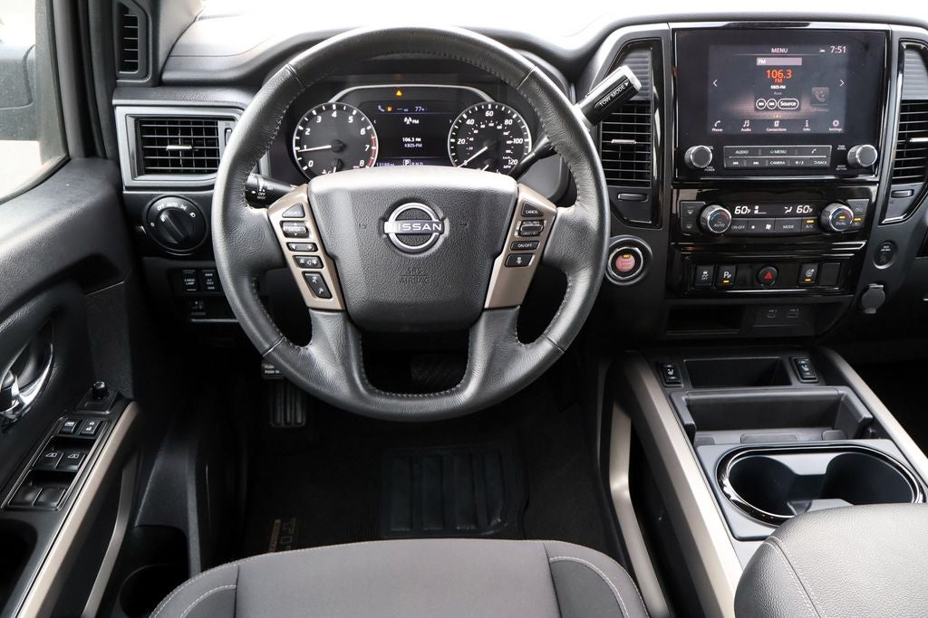 2024 Nissan Titan SV