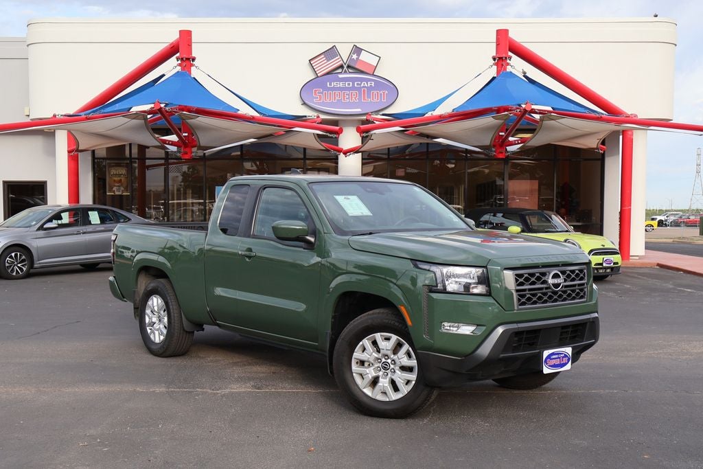 2024 Nissan Frontier SV