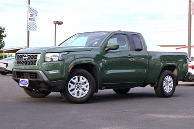 2024 Nissan Frontier SV