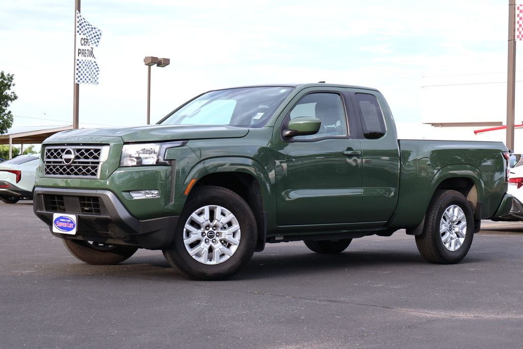 2024 Nissan Frontier SV