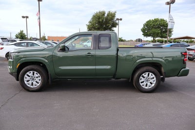 2024 Nissan Frontier SV