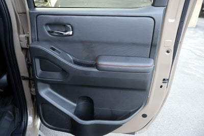2024 Nissan Frontier PRO-4X