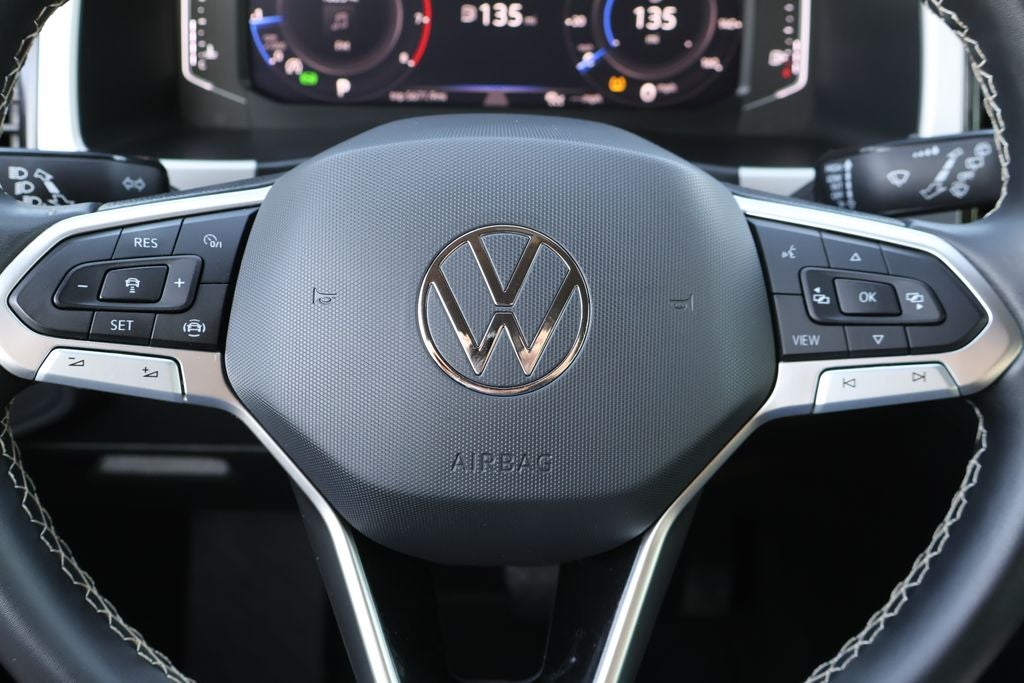 2023 Volkswagen Atlas 2.0T SE w/Technology