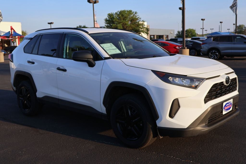 2021 Toyota RAV4 LE