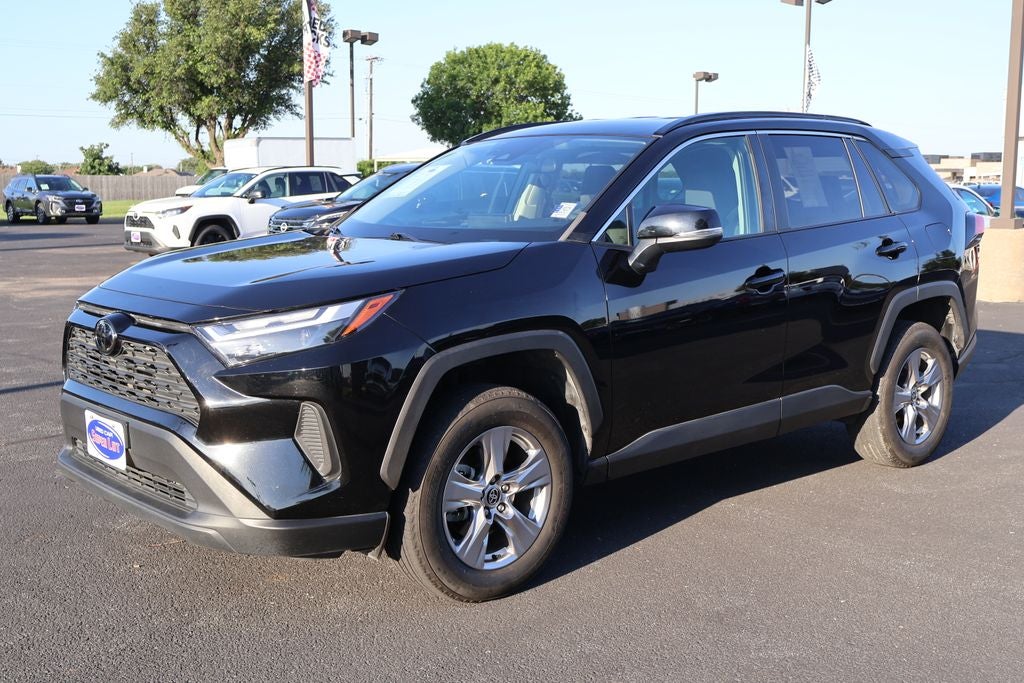 2023 Toyota RAV4 XLE