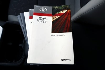 2023 Toyota RAV4 Hybrid XLE