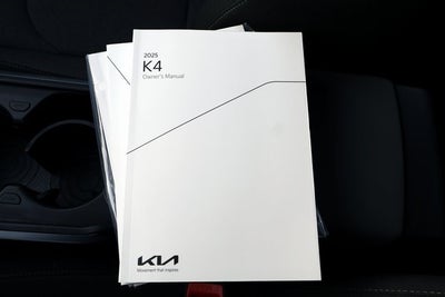 2025 Kia K4 LXS