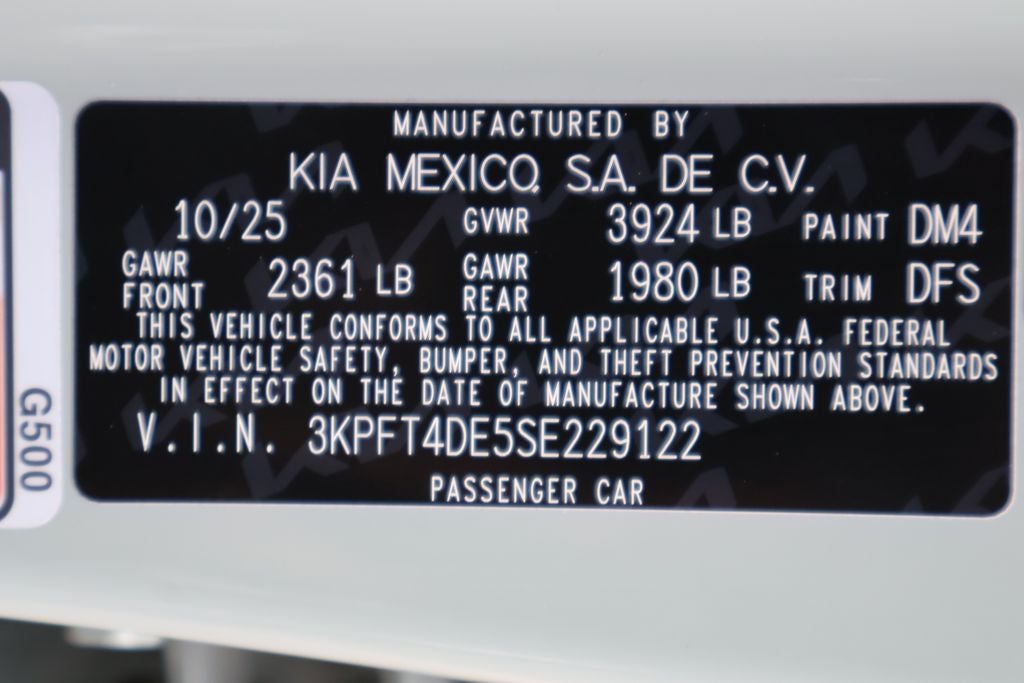 2025 Kia K4 LXS