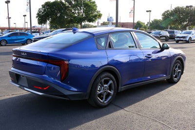 2025 Kia K4 LXS