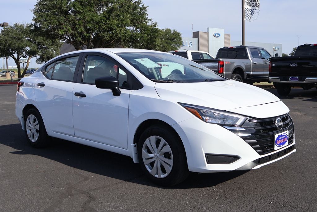 2025 Nissan Versa 1.6 S