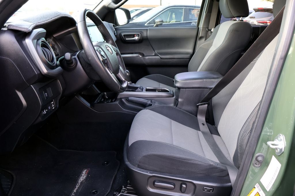 2022 Toyota Tacoma TRD Sport V6