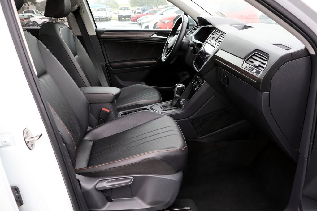 2024 Volkswagen Tiguan 2.0T Wolfsburg Edition