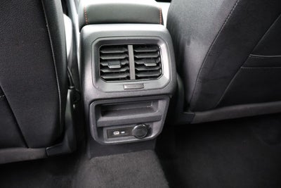 2024 Volkswagen Tiguan 2.0T Wolfsburg Edition