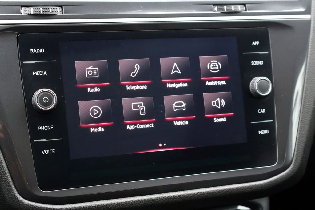 2024 Volkswagen Tiguan 2.0T Wolfsburg Edition