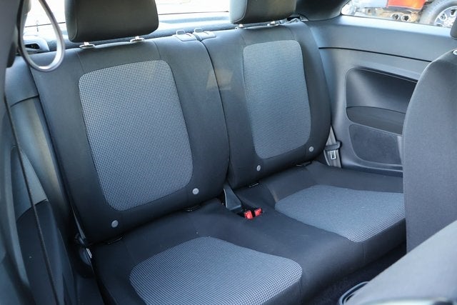 2019 Volkswagen Beetle 2.0T S