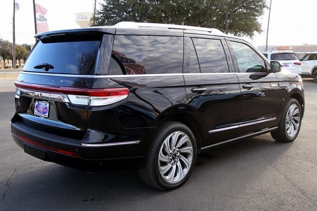 2022 Lincoln Navigator Reserve