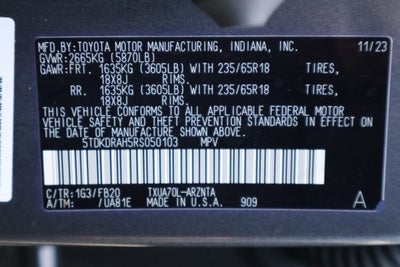 2024 Toyota Highlander LE