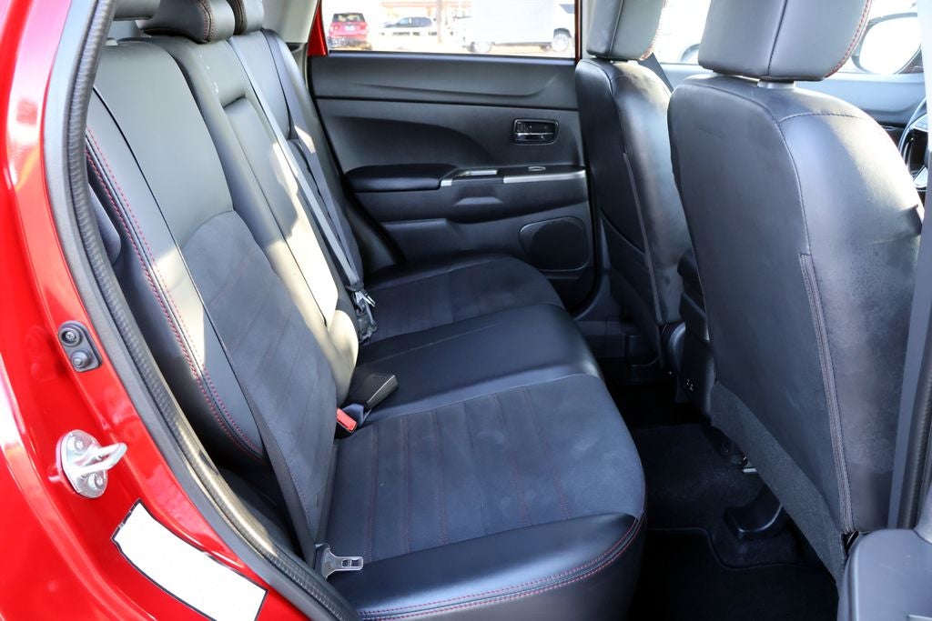 2025 Mitsubishi Outlander Sport 2.0 ES