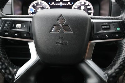2024 Mitsubishi Outlander SE Black Edition
