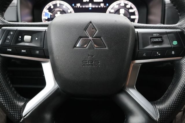 2024 Mitsubishi Outlander SE Black Edition