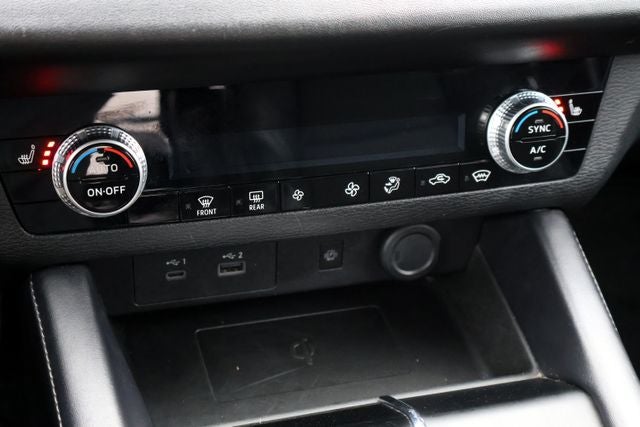 2024 Mitsubishi Outlander SE Black Edition