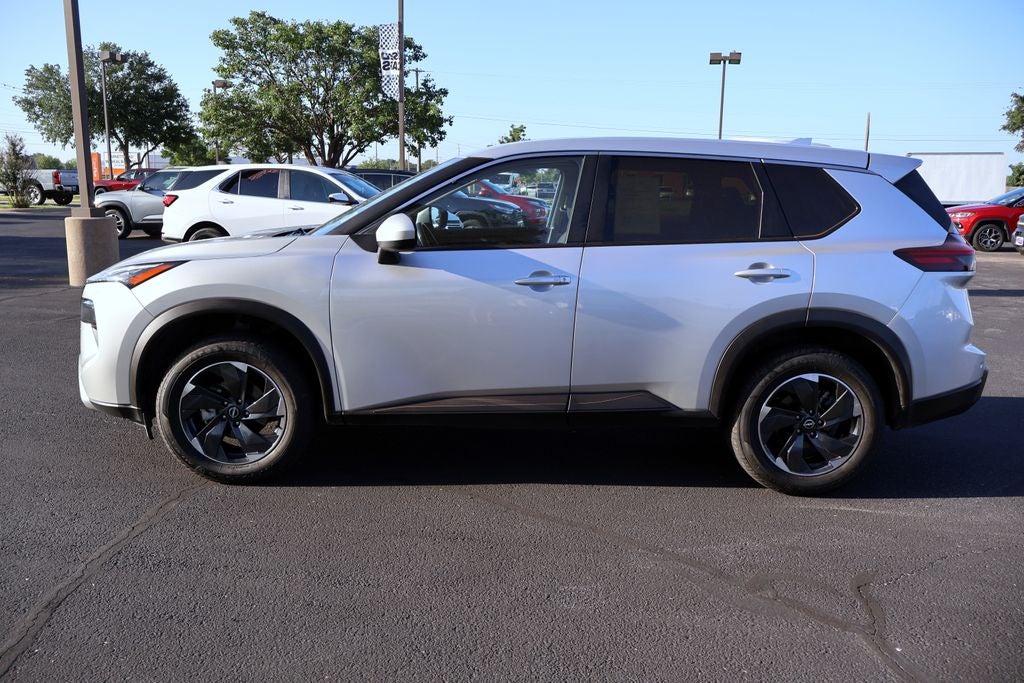 2025 Nissan Rogue SV